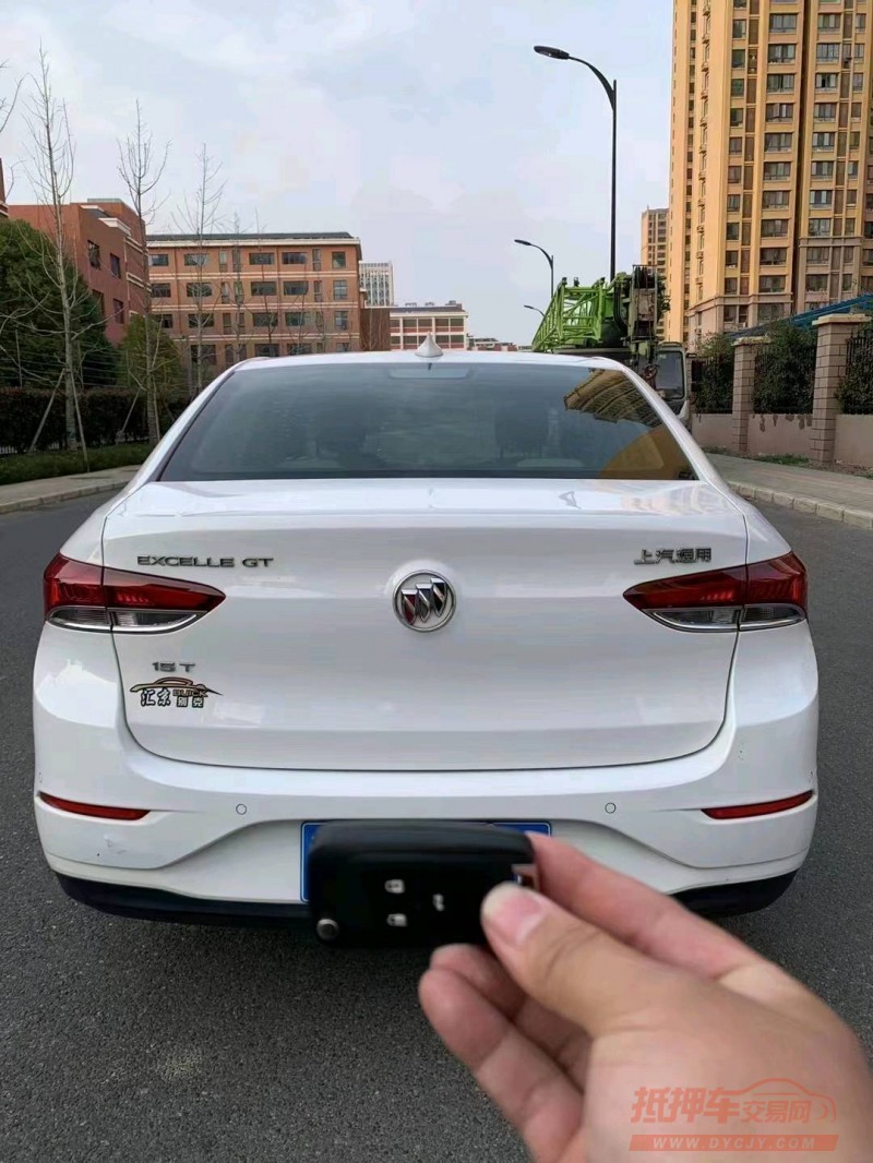 淮南19年别克英朗1