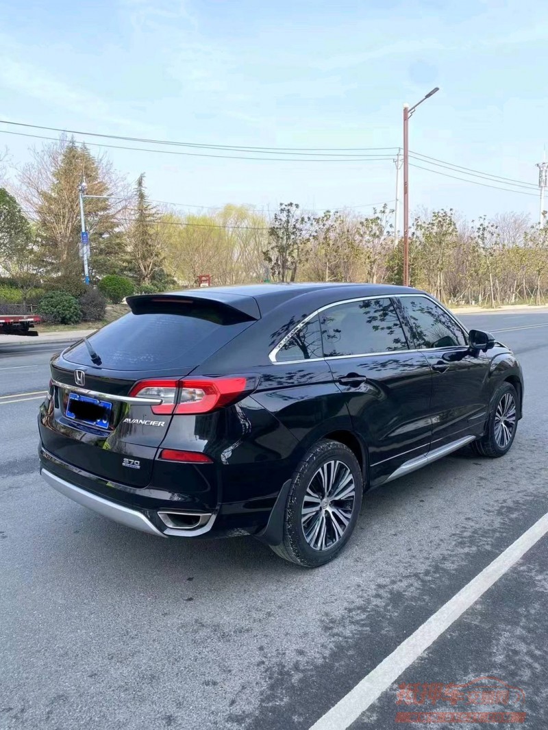 宜昌19年本田冠道7