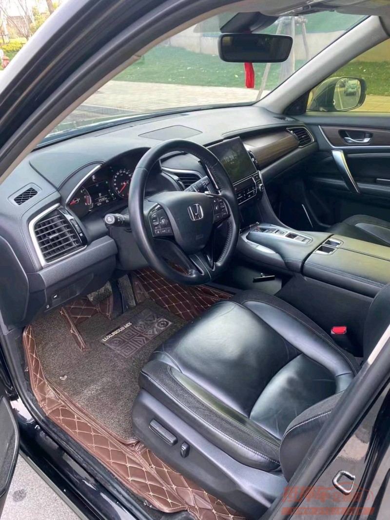 宜昌19年本田冠道8