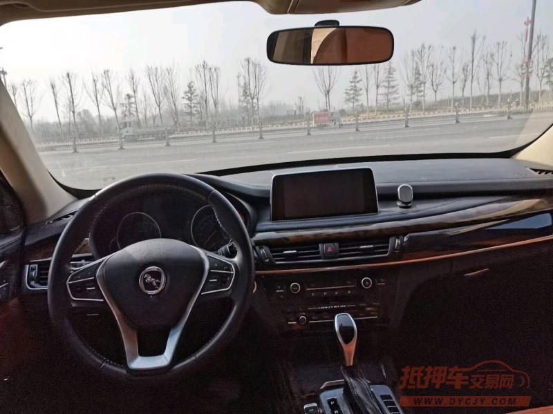 济南18年汉腾汽车X73