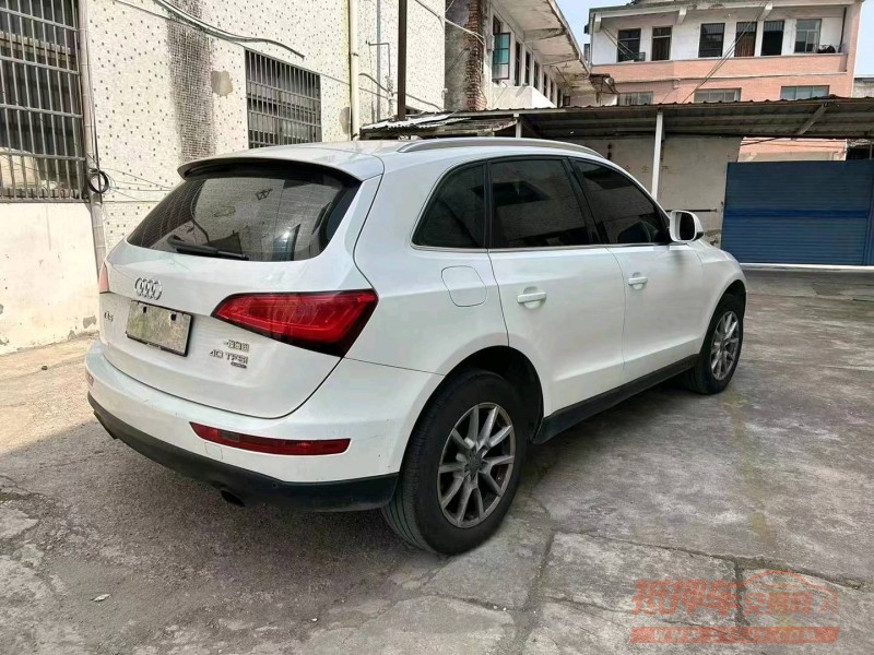 嘉兴13年奥迪Q54