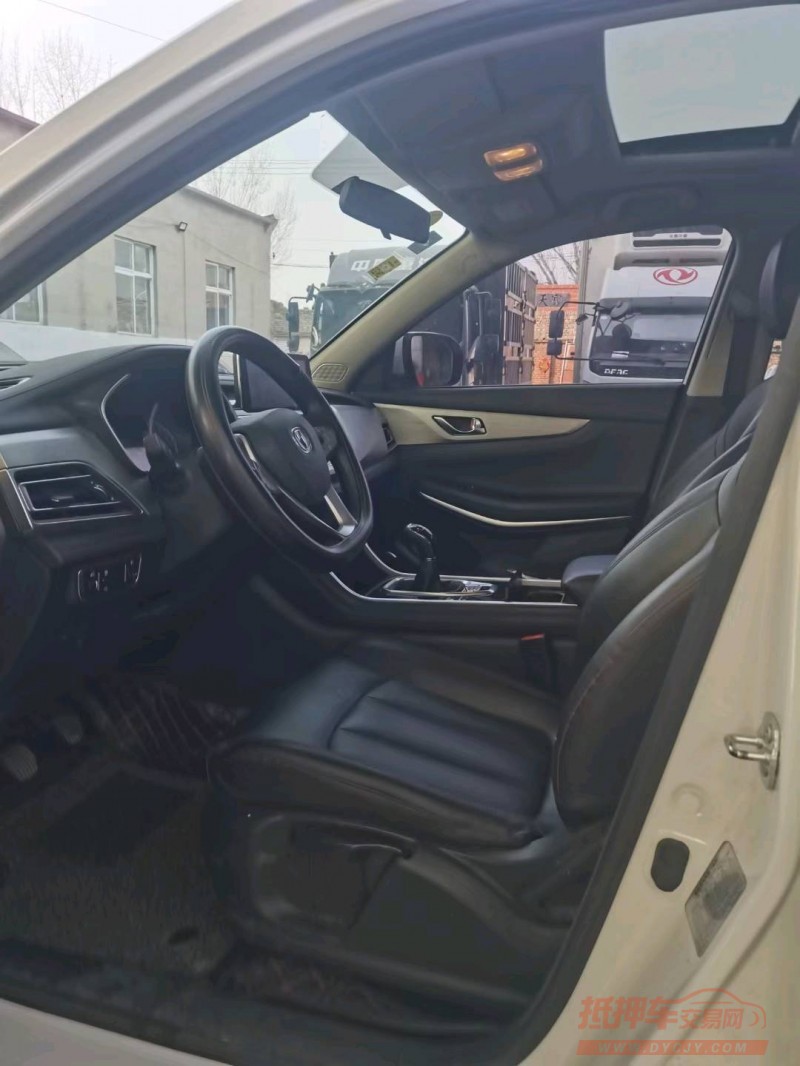 保定19年长安汽车CS4