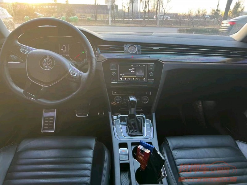 保定18年大众迈腾4