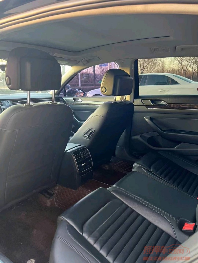 保定18年大众迈腾5