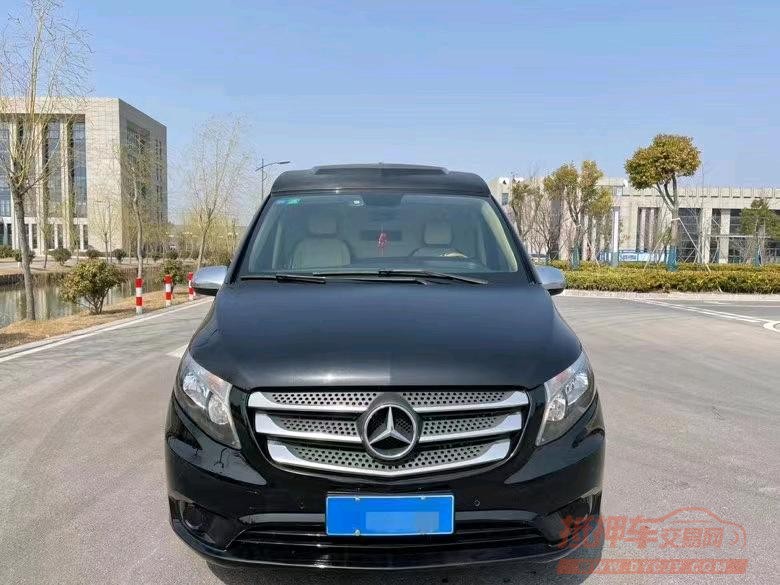 盐城19年奔驰威霆1