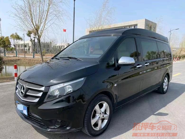 盐城19年奔驰威霆2