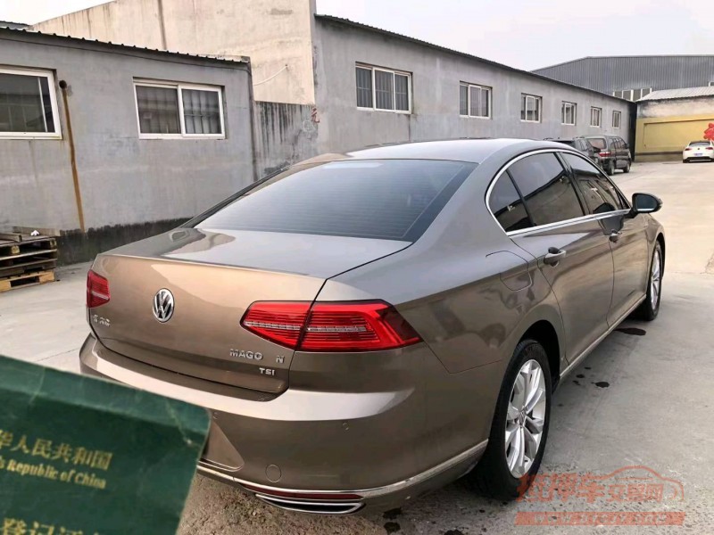 济南17年大众迈腾4