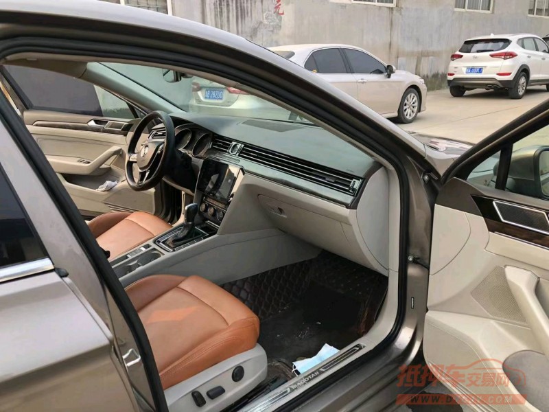 济南17年大众迈腾6