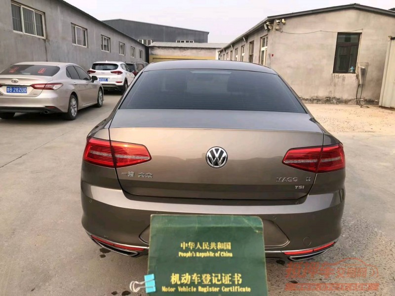 济南17年大众迈腾9