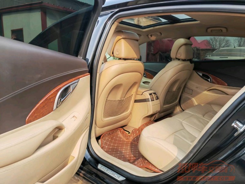 保定11年别克君越5