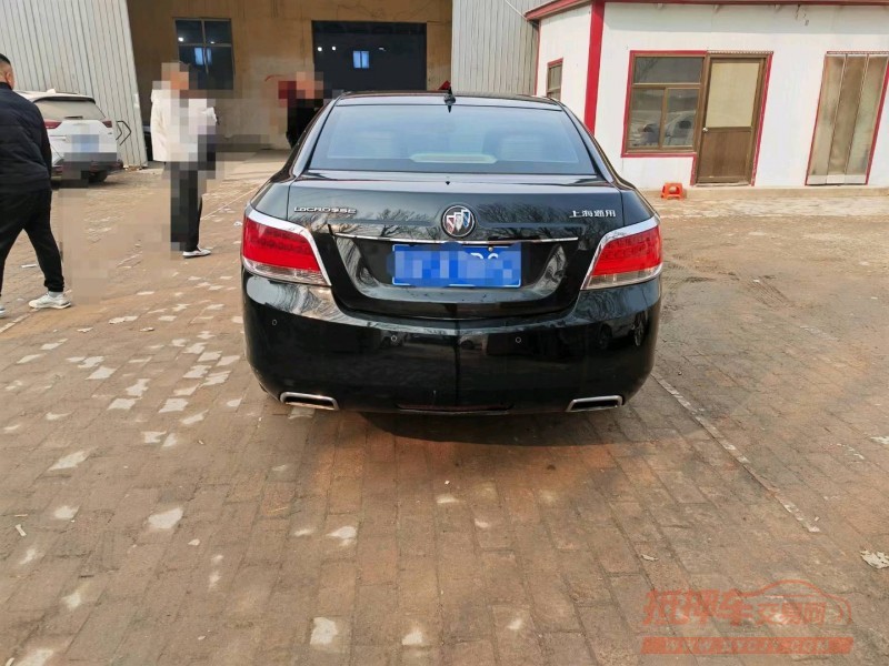 保定11年别克君越9