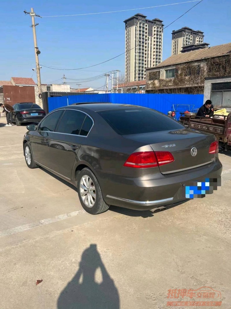 济南12年大众迈腾3