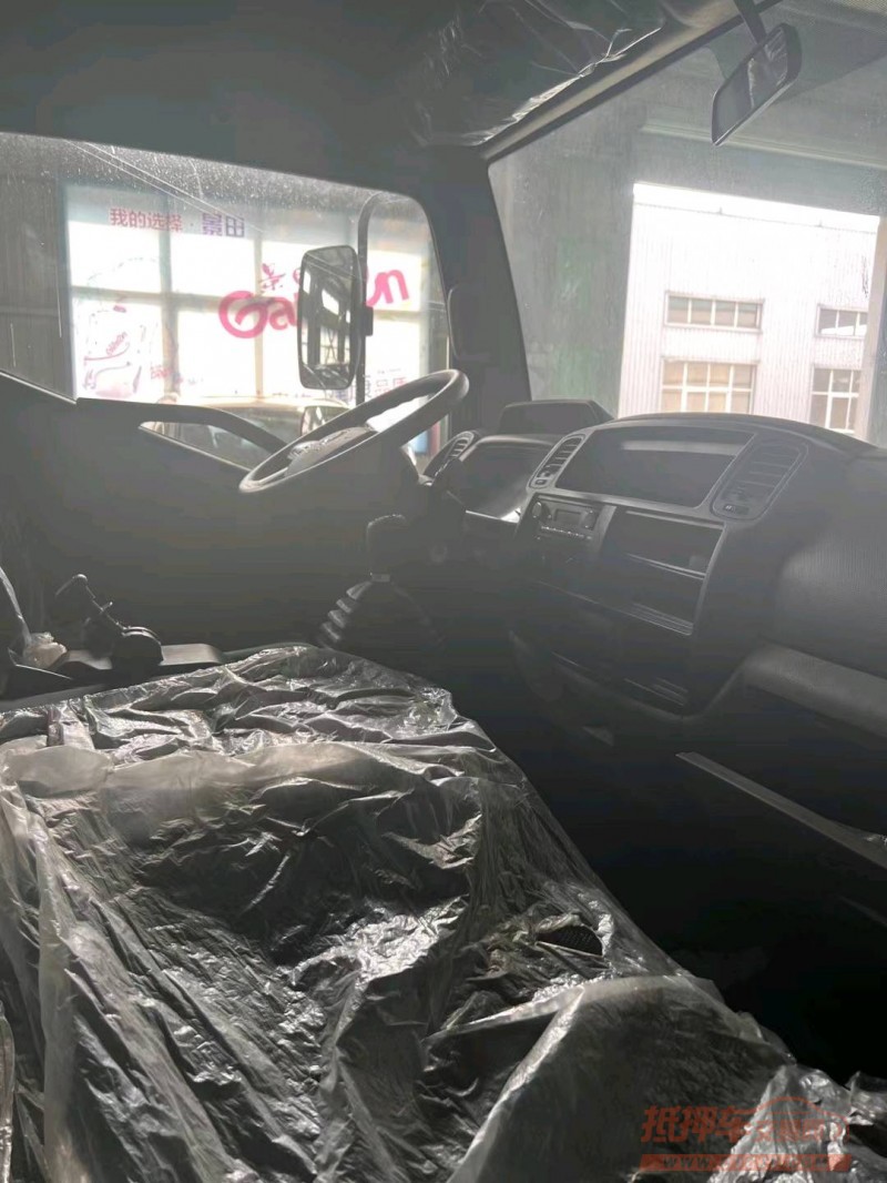 徐州21年东风多利卡5