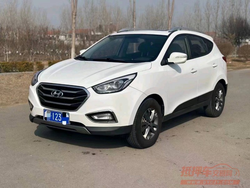 济南16年现代ix353