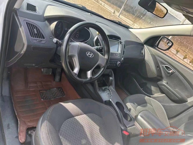 济南16年现代ix356