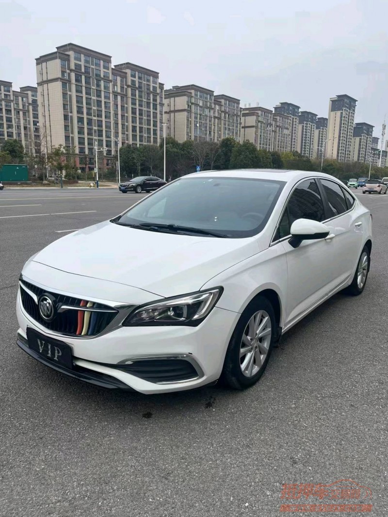 淮南17年别克威朗2