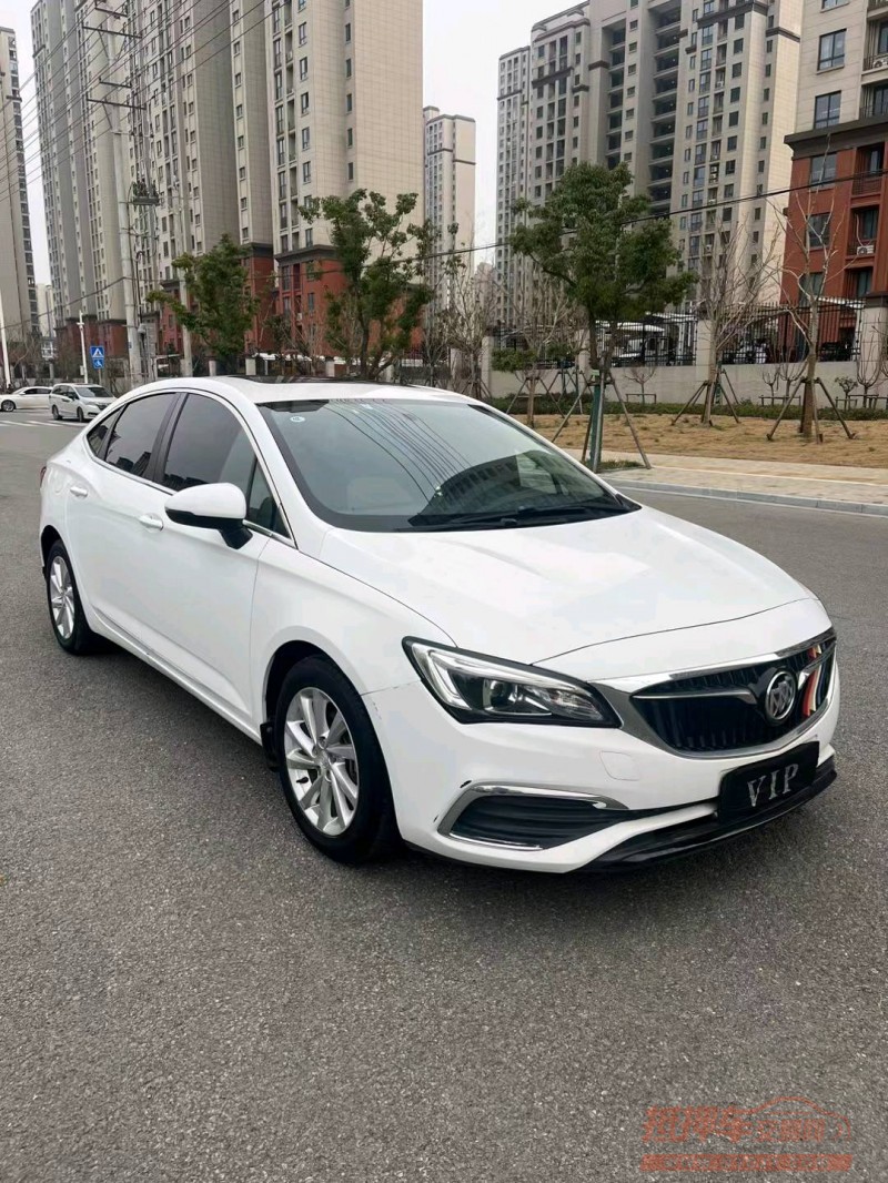 淮南17年别克威朗3