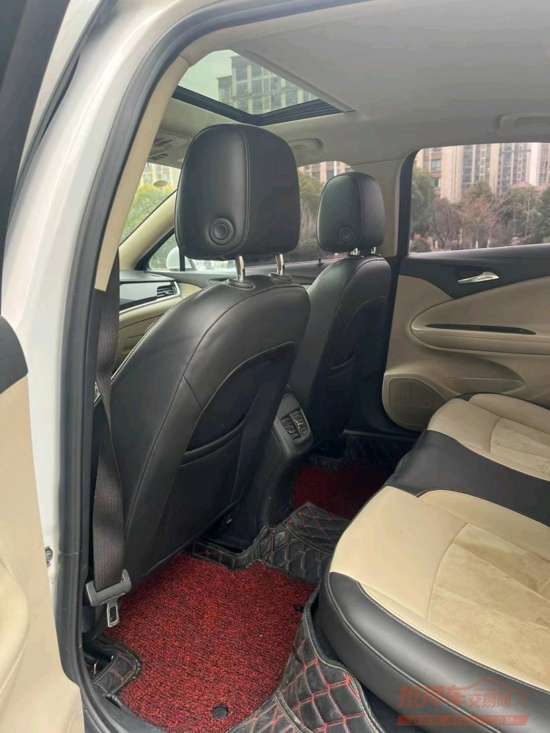 淮南17年别克威朗5