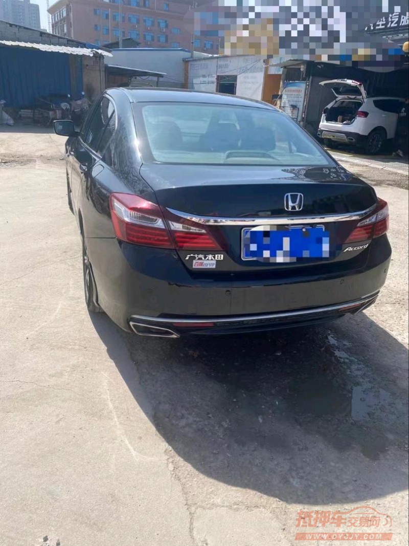 济南17年本田雅阁3