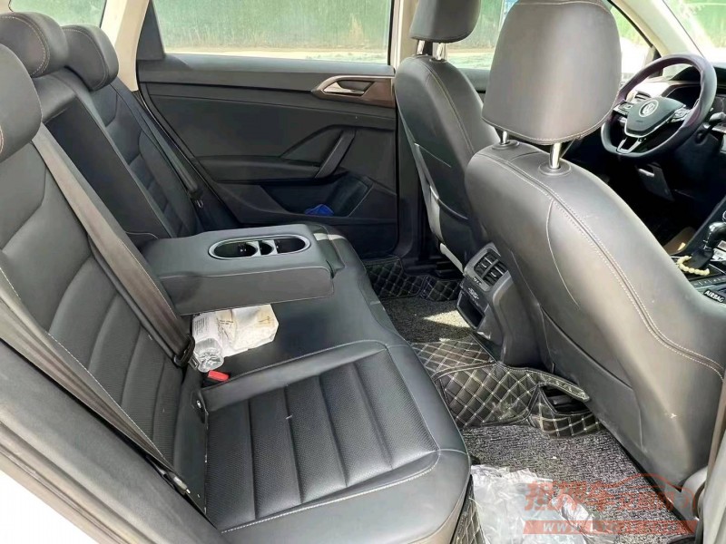 济南19年大众途岳8