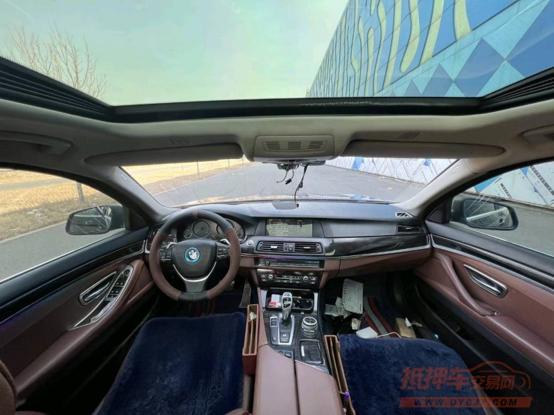 济南11年宝马5系6