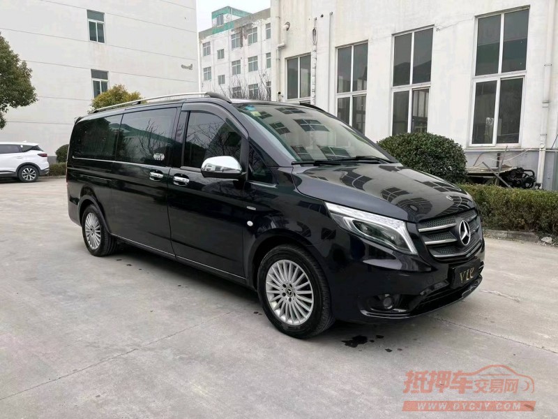 徐州19年奔驰威霆7