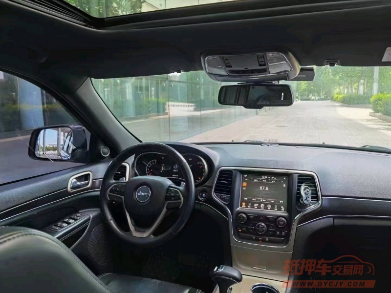 邯郸14年Jeep大切诺基4
