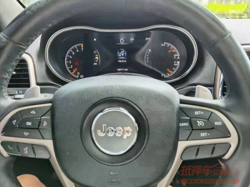 邯郸14年Jeep大切诺基7