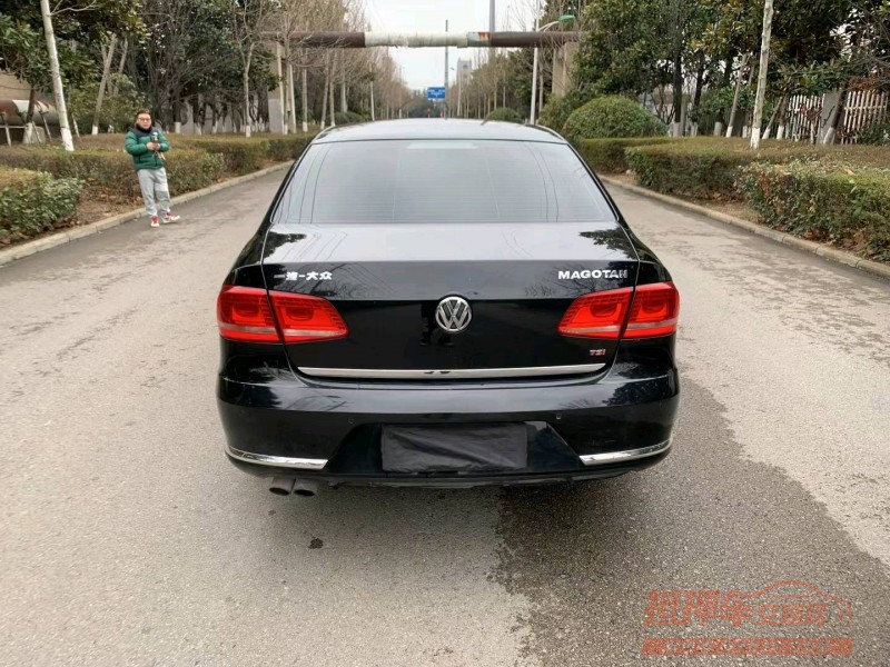 苏州13年大众迈腾9
