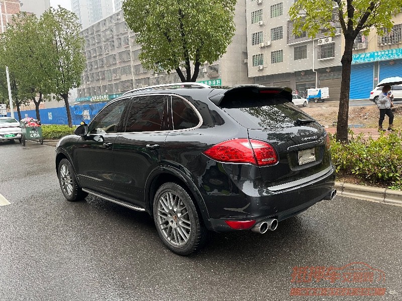 婁底14年保時捷卡宴8