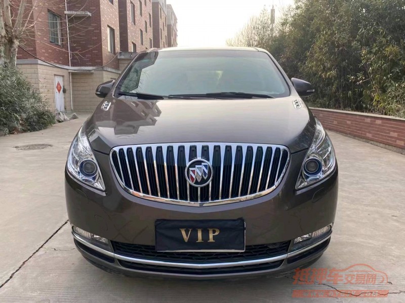 枣庄13年别克GL81