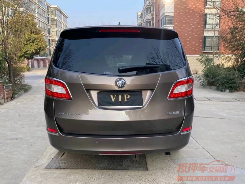枣庄13年别克GL84