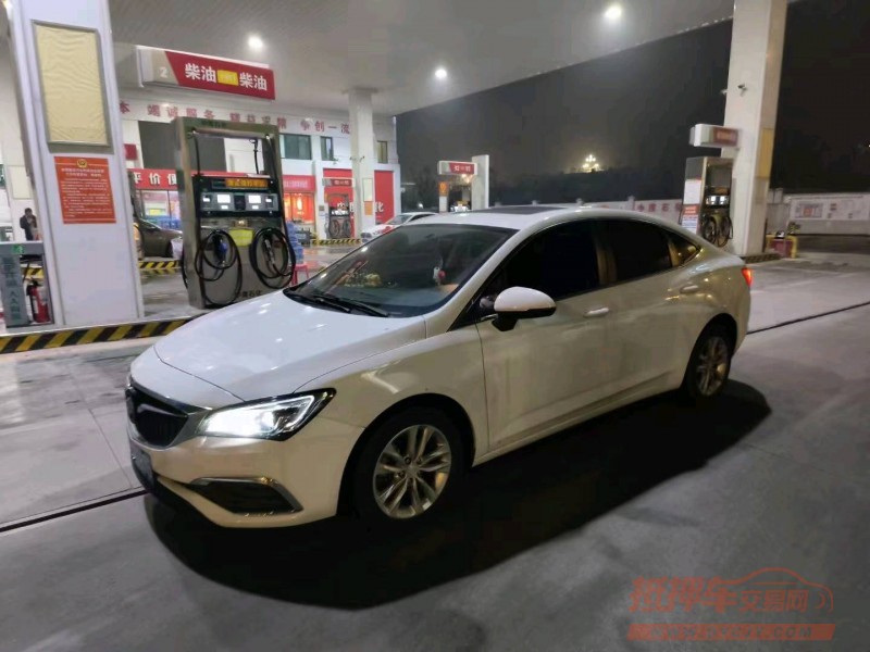 宜春18年别克威朗4