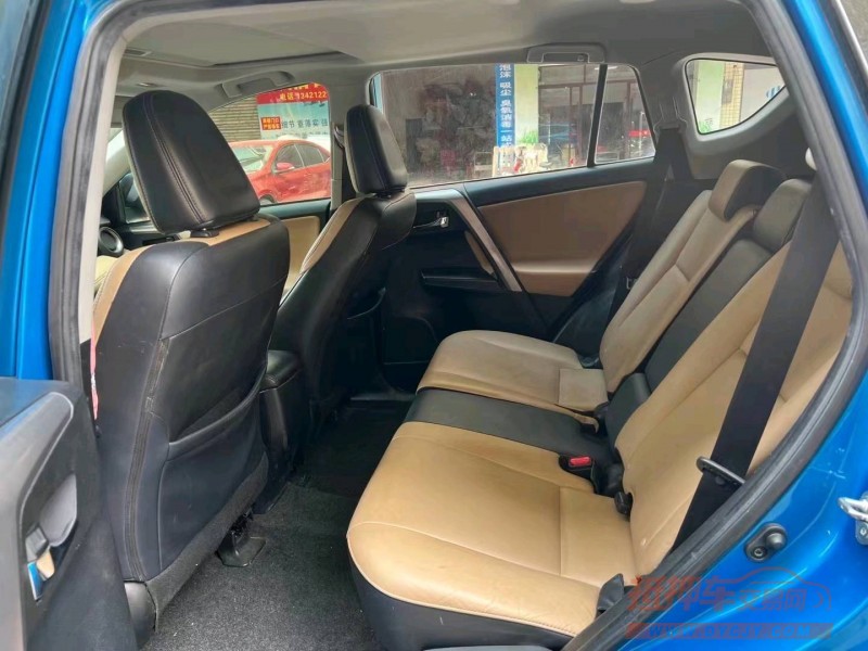 珠海16年丰田RAV4荣放7