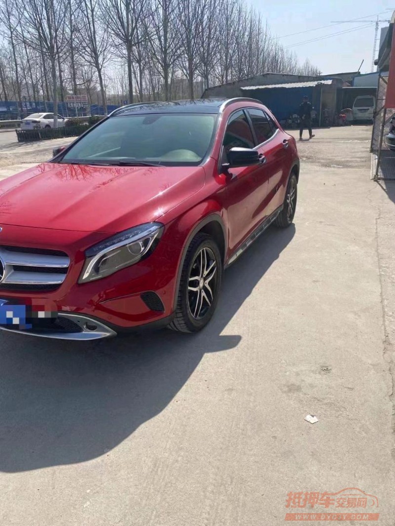 邯郸15年奔驰GLA3
