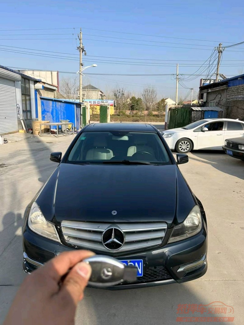 济宁13年奔驰C1