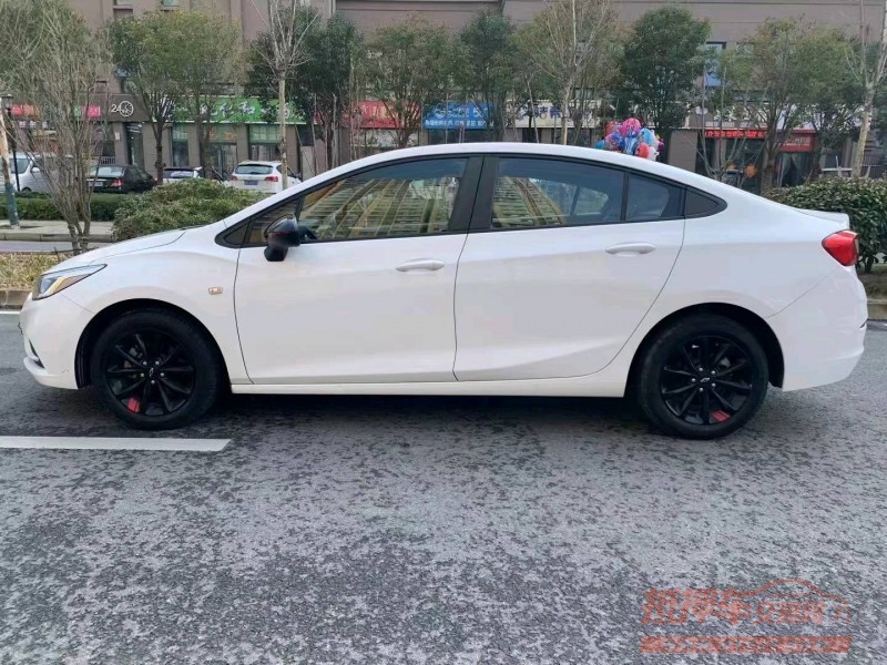 淮南18年雪佛兰科鲁兹4