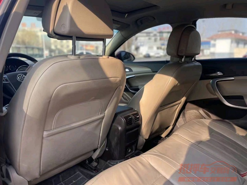 枣庄13年别克君威6