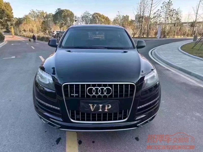 嘉兴13年奥迪Q71