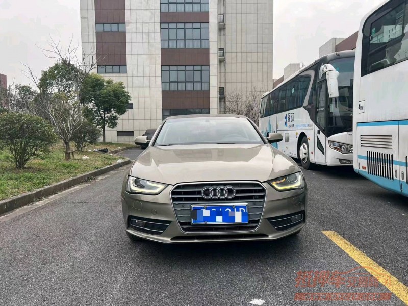 东营13年奥迪A4L1