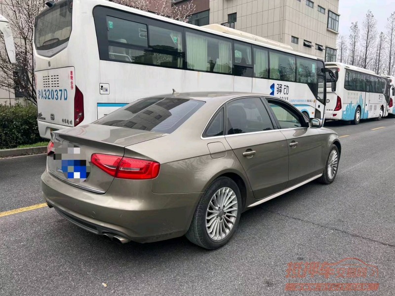 东营13年奥迪A4L4