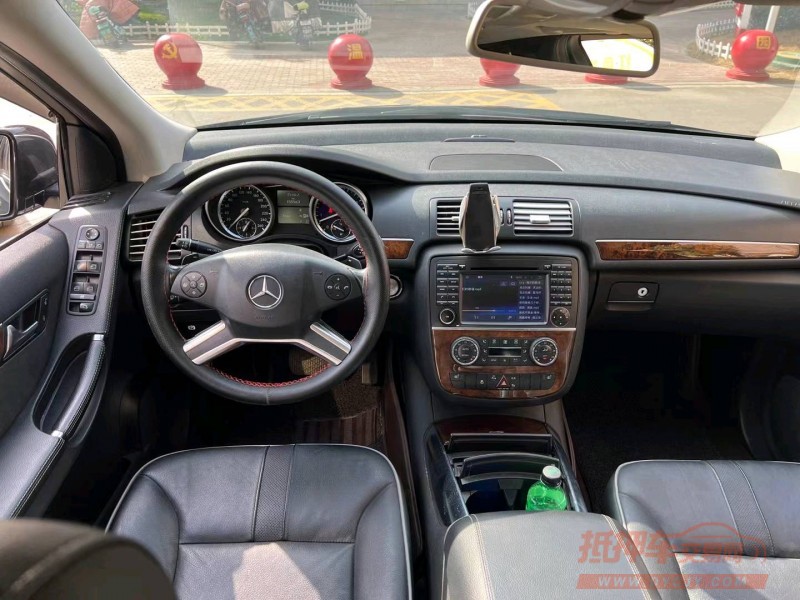 枣庄14年奔驰R8