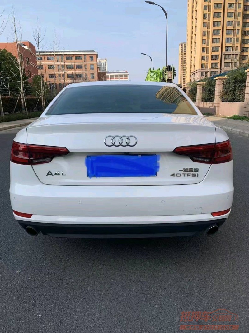 淮南17年奥迪A4L8
