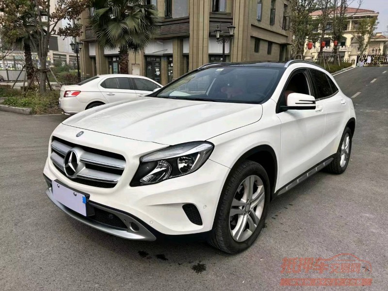 重庆16年奔驰GLA7