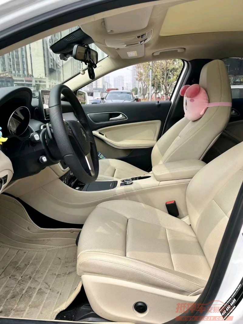 重庆16年奔驰GLA3