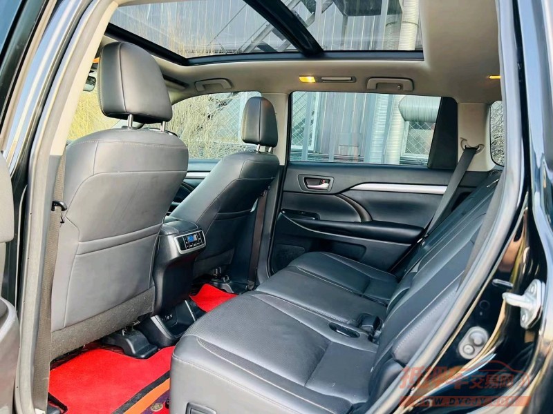 济宁18年丰田汉兰达2