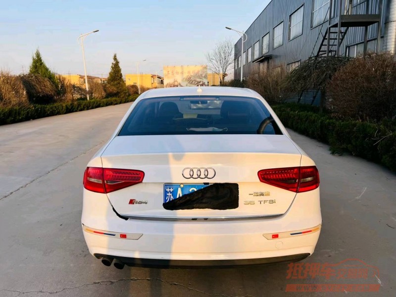 聊城12年奥迪A4L9