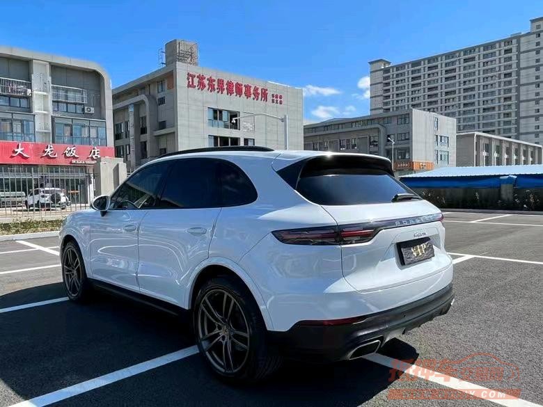 盐城20年保时捷卡宴8
