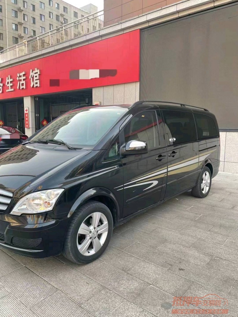 枣庄14年奔驰唯雅诺3