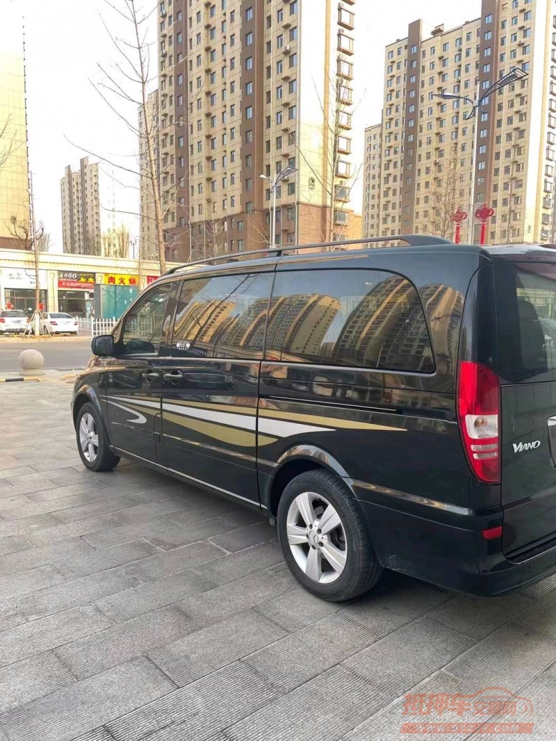 枣庄14年奔驰唯雅诺4